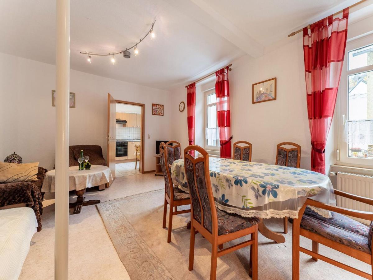 Comfortable Apartment In Ediger Eller Eifel Sankt Aldegund Esterno foto