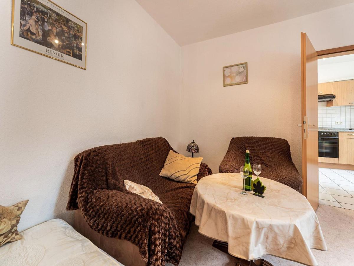 Comfortable Apartment In Ediger Eller Eifel Sankt Aldegund Esterno foto