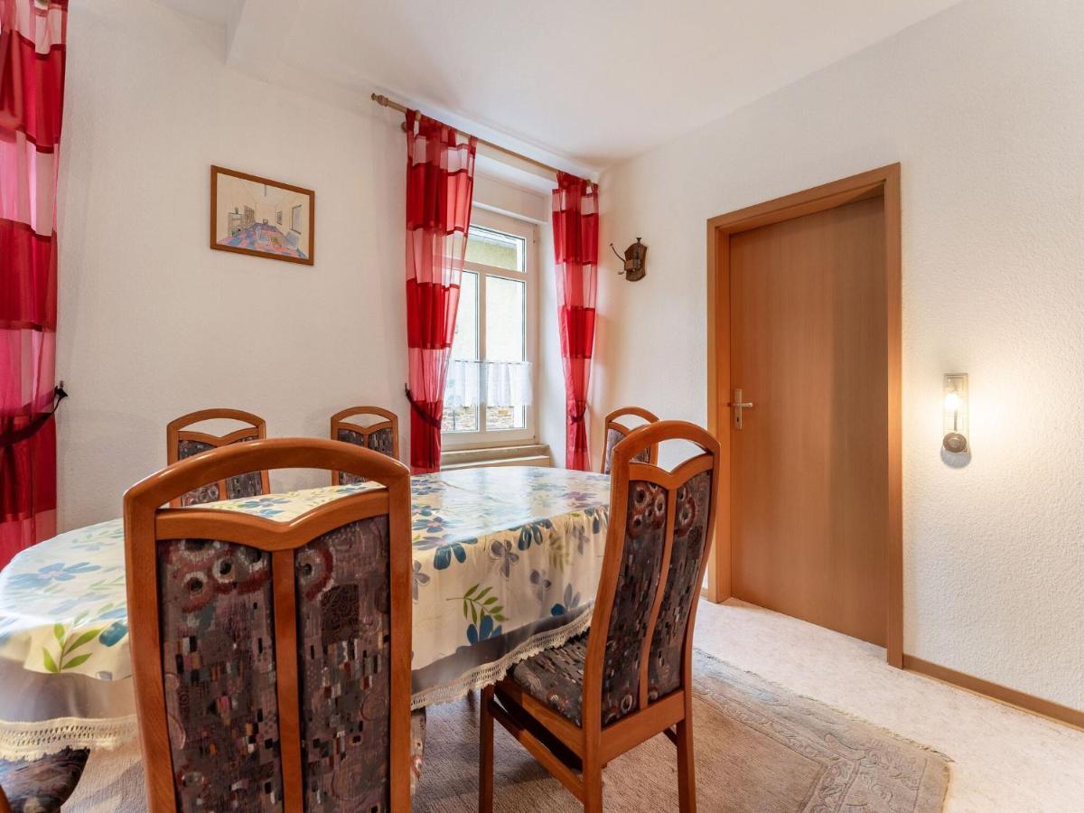 Comfortable Apartment In Ediger Eller Eifel Sankt Aldegund Esterno foto